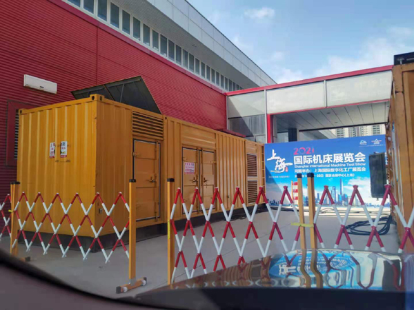 盐山发电车出租-发电机无电压或电压太低怎么办?
