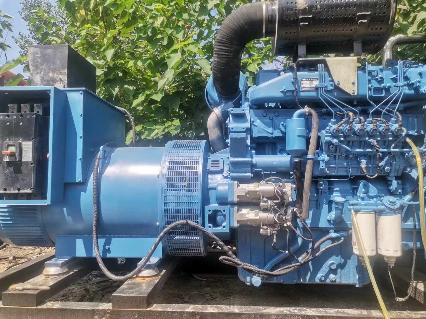 盐山详细说明降低 800kW 柴油发电机输出电流波动的方法