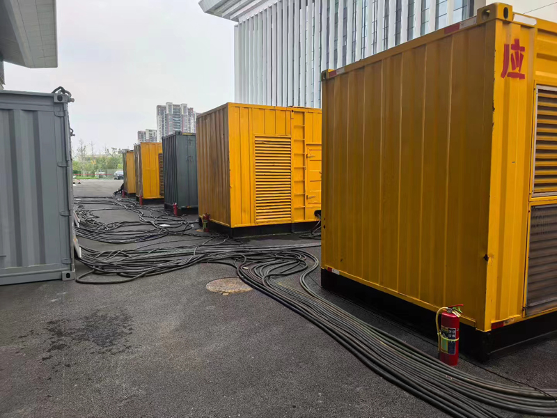 盐山柴油发电机组冬季保养有哪些注意事项?